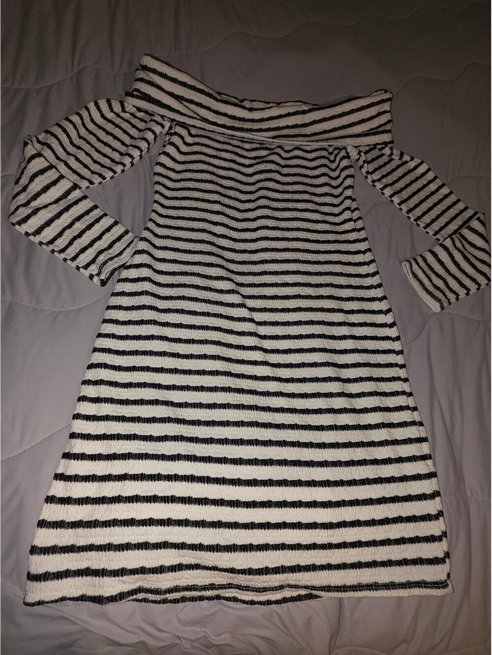 Julia Off Shoulder Short Sleeve Striped Black And White  bodycon Dress size L